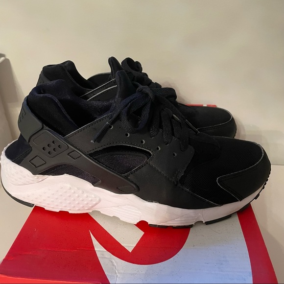 NIKE HUARACHE - Picture 2 of 6